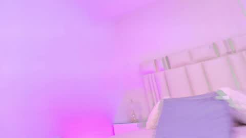 Mia  online show from 02/21/26, 11:55