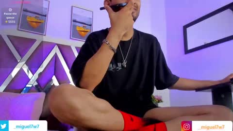 Snapshot of _miguel7w7 chatting on 10/30/25, 06:30 miguel tomorrow from 200 pm Colombia to 1000 pm online show from 10/30/25, 06:30