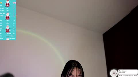 Snapshot of _mila0717 chatting on 12/16/25, 11:21 Mila online show from 12/16/25, 11:21