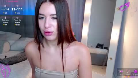 Milana online show from 11/30/25, 09:41