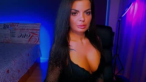 Milani online show from 10/06/25, 06:05