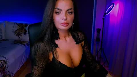 Snapshot of _milani_ chatting on 05/04/26, 05:20 Milani online show from 05/04/26, 05:20