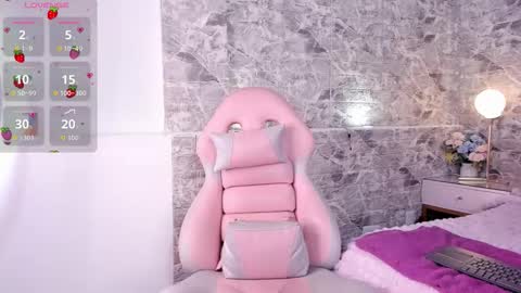 Snapshot of _mileyross chatting on 01/06/26, 08:34 Call me Miley online show from 01/06/26, 08:34