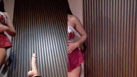 Snapshot of _mileyross chatting on 02/21/26, 08:04 Call me Miley online show from 02/21/26, 08:04