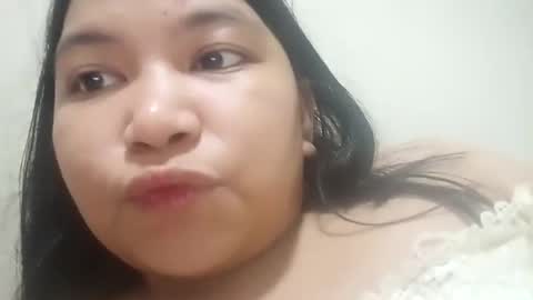 Snapshot of _milkytitsmomxx_ chatting on 01/18/26, 05:06 _milkytitsmomxx_ online show from 01/18/26, 05:06