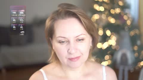 Snapshot of _million_dollarsmile chatting on 01/14/25, 09:35 _million_dollarsmile online show from 01/14/25, 09:35