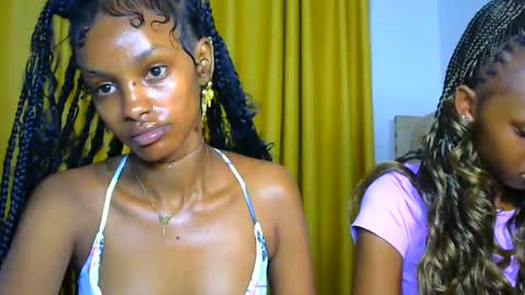 Snapshot of _mimimars chatting on 02/10/26, 02:37 Mimi online show from 02/10/26, 02:37