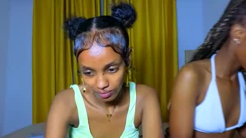 Snapshot of _mimimars chatting on 02/23/26, 02:31 Mimi online show from 02/23/26, 02:31