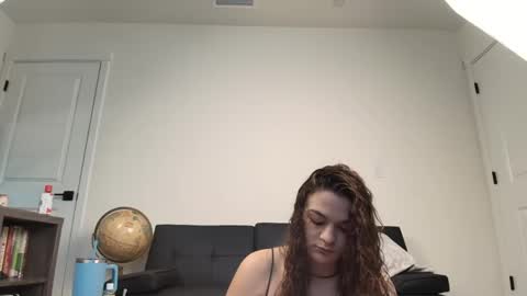 Mina online show from 01/08/25, 06:41