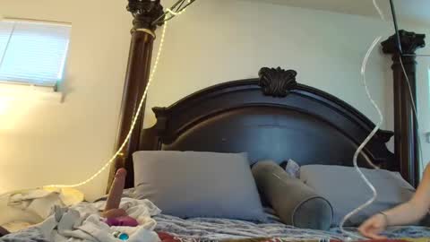 Mina online show from 01/16/25, 10:23