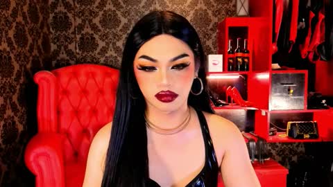 Raven Strauss online show from 09/21/25, 08:54