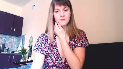 Snapshot of _minnie_boo_ chatting on 12/29/24, 08:33 Boo online show from 12/29/24, 08:33