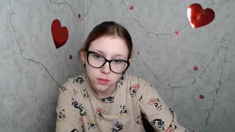 Snapshot of _miraterri_ chatting on 03/04/25, 07:51 Mira online show from 03/04/25, 07:51