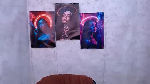 Snapshot of _miraterri_ chatting on 11/13/25, 02:16 Mira online show from 11/13/25, 02:16