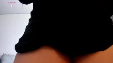 _miss_coco_ online show from 03/26/26, 12:44