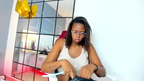 Snapshot of _miss_khaleesi_ chatting on 07/10/26, 11:35 _miss_khaleesi_ online show from 07/10/26, 11:35