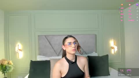 kimberley cruz online show from 11/18/25, 11:47