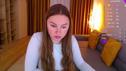 Mia online show from 11/19/25, 10:26