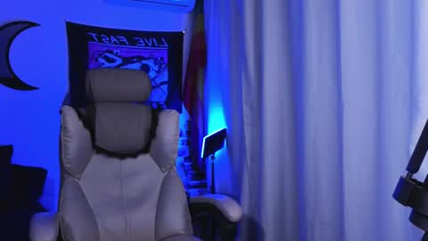 Miss Eva. if anyone in NYK to fuck here is sissy sn -  online show from 12/21/24, 01:15