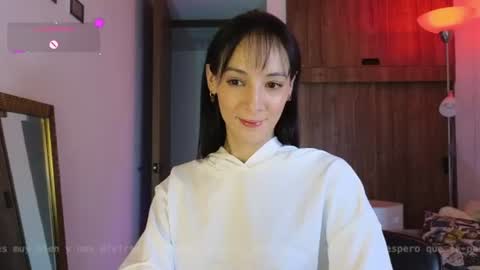 Julia online show from 07/08/26, 12:37