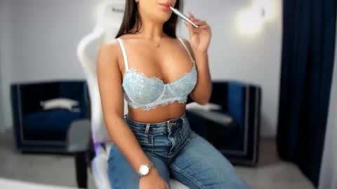  .. my fav tip 1120040012123335 online show from 11/27/25, 02:57