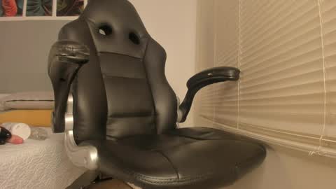 _molly_rosse_ online show from 04/06/26, 12:28