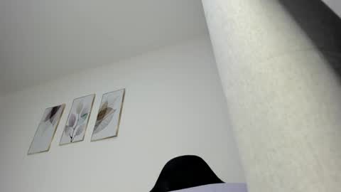Snapshot of _molly_rosse_ chatting on 05/19/26, 12:00 _molly_rosse_ online show from 05/19/26, 12:00