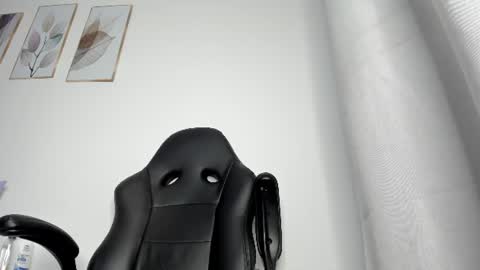 Snapshot of _molly_rosse_ chatting on 07/10/26, 11:57 _molly_rosse_ online show from 07/10/26, 11:57
