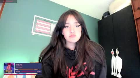 Snapshot of _moon_cake_ chatting on 09/14/25, 04:00 Next stream 950 pm Colombia time xd online show from 09/14/25, 04:00