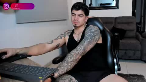 Snapshot of _mrcock_ chatting on 07/14/26, 05:01 _mrcock_ online show from 07/14/26, 05:01