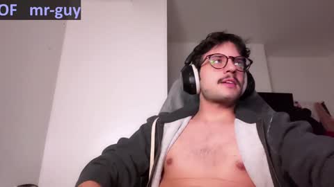 _mrguy_ online show from 01/04/25, 11:54