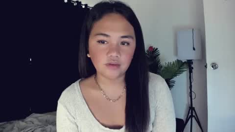 Angel online show from 04/15/26, 04:52