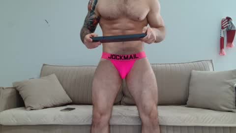 Snapshot of _muscle_arti_ chatting on 09/15/25, 05:57 Arti online show from 09/15/25, 05:57