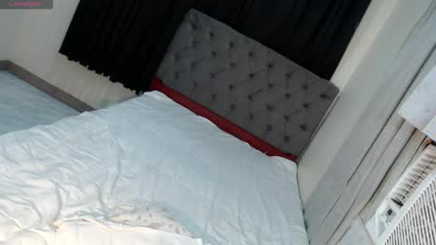 _mysticdoll_ online show from 05/05/26, 12:51