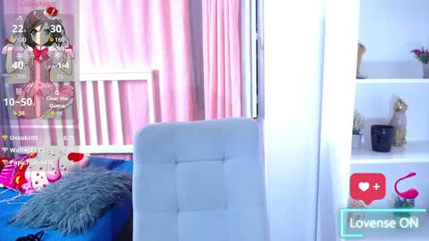 nahomi  online show from 02/06/25, 08:39