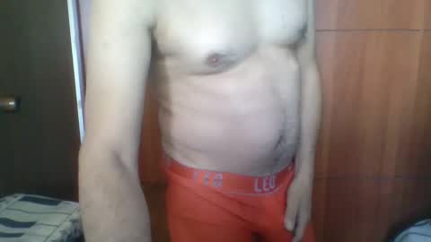 Snapshot of _nake_me chatting on 11/12/25, 04:07 _nake_me online show from 11/12/25, 04:07