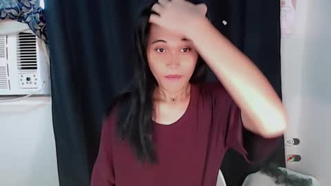 Snapshot of _nakedsabrina chatting on 11/19/25, 05:40 jenny claire online show from 11/19/25, 05:40