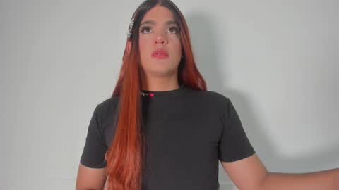 Snapshot of _naomi_fox chatting on 02/09/25, 09:06 shantall online show from 02/09/25, 09:06