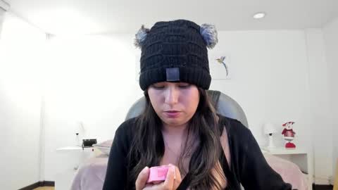 Natalie online show from 12/29/24, 03:00