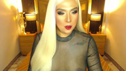 _natashacooper_ online show from 04/09/26, 03:28