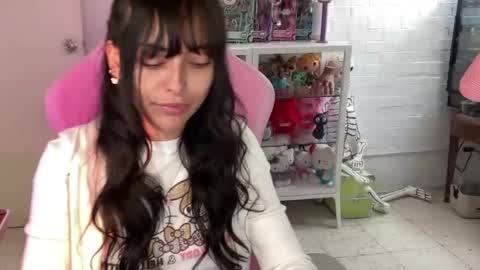 Snapshot of _nathaila_ chatting on 09/17/25, 03:35 _nathaila_ online show from 09/17/25, 03:35