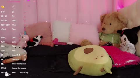 _natsuki online show from 01/30/25, 06:35