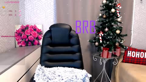 Snapshot of _naughty_megan_ chatting on 01/01/25, 05:54 Megan online show from 01/01/25, 05:54