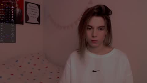 Nika online show from 01/31/25, 11:13