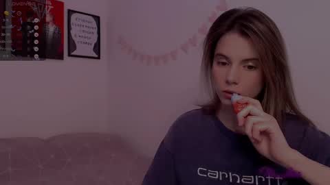 Nika online show from 02/24/25, 09:52