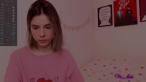 Nika online show from 03/08/25, 08:55