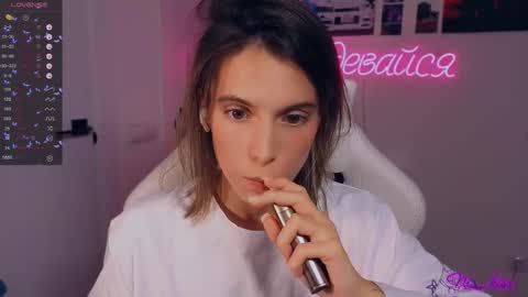 Nika online show from 09/24/25, 08:23