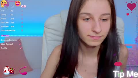 Nika online show from 01/10/25, 05:13