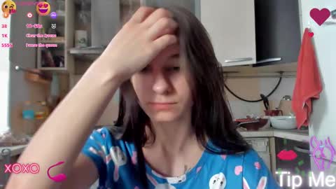 Nika online show from 03/06/25, 12:19