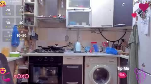 Nika online show from 10/02/25, 04:58